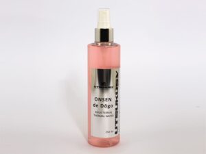 ONSEN DE DOGO AGUA TERMAL
