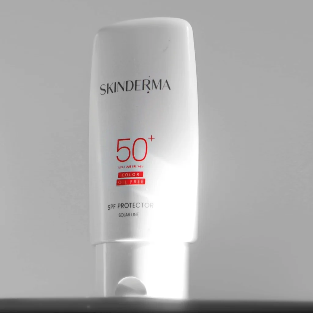 SPF Protector 50+ Color Oil Free